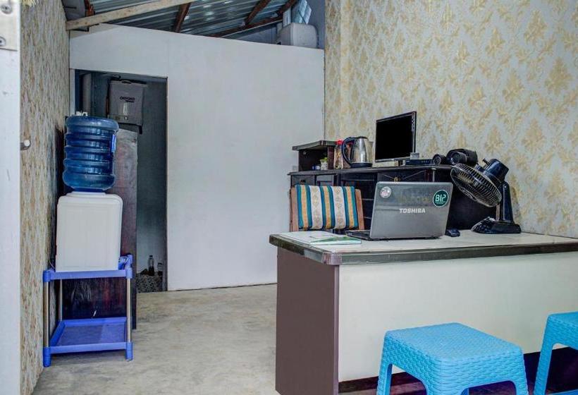 호텔 Oyo 3266 Alifah Residence Syariah