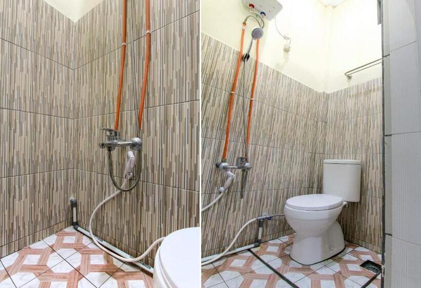 Отель Oyo 3334 Ratu Residence