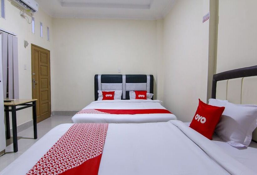 Отель Oyo 3334 Ratu Residence