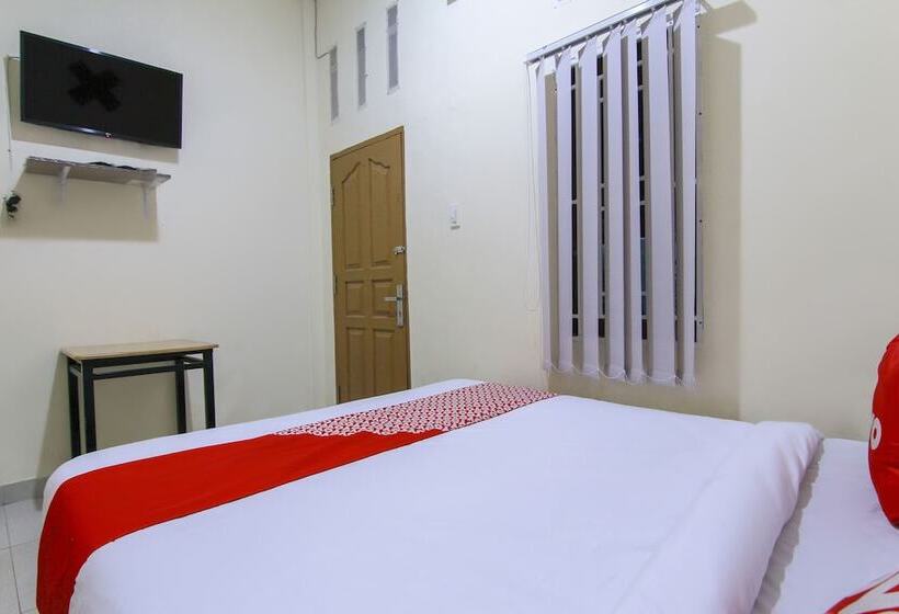Отель Oyo 3334 Ratu Residence