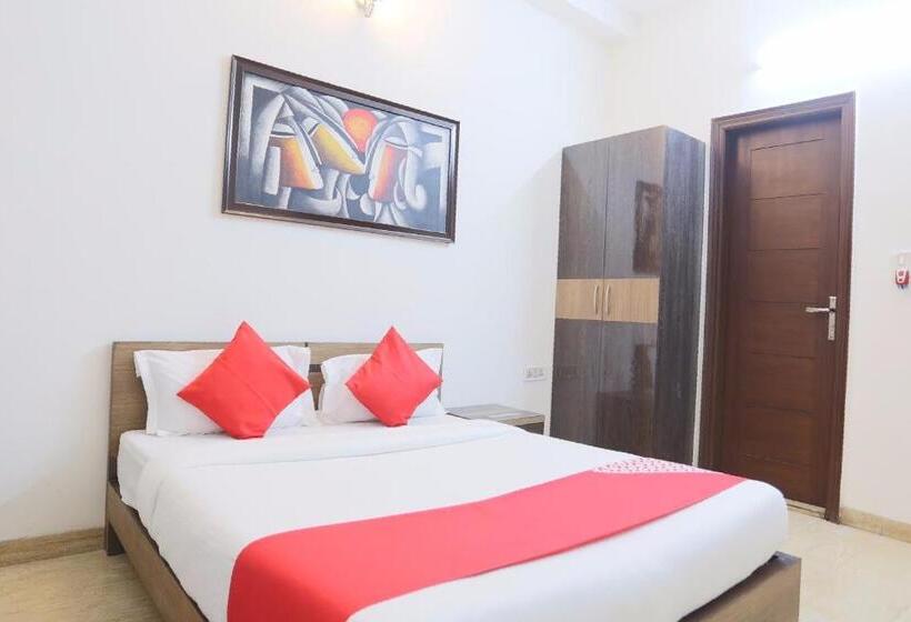 ホテル Oyo 65630  New Raj Kamal