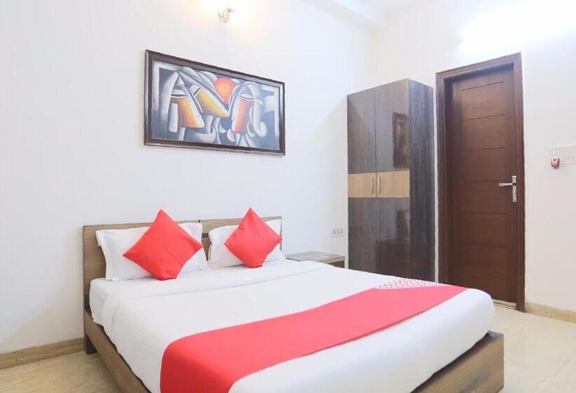 ホテル Oyo 65630  New Raj Kamal