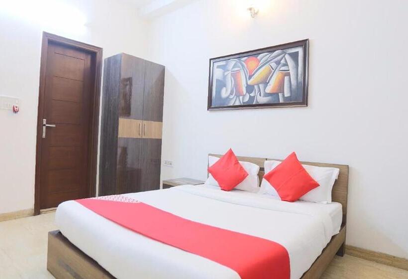 ホテル Oyo 65630  New Raj Kamal