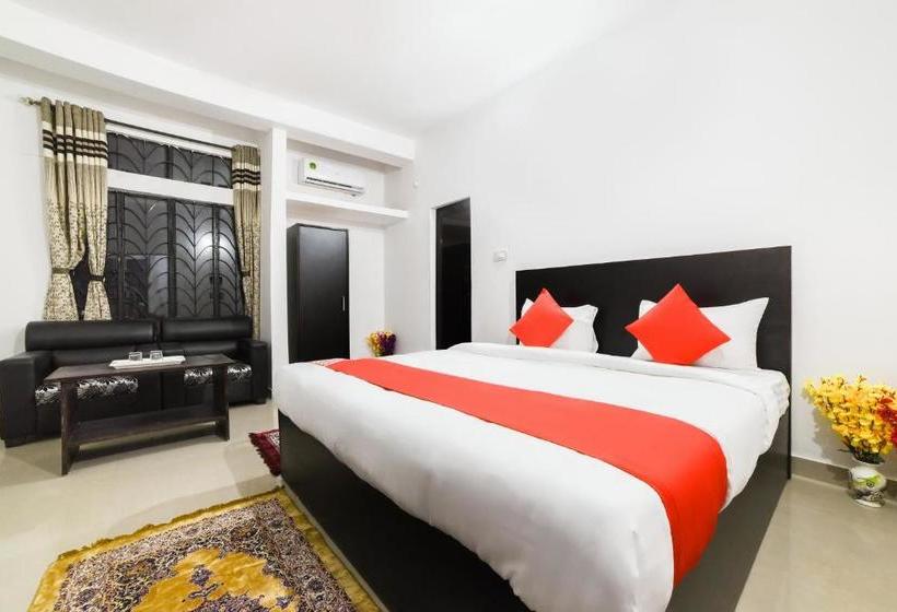 酒店 Oyo 70200 Aliza Villa 1