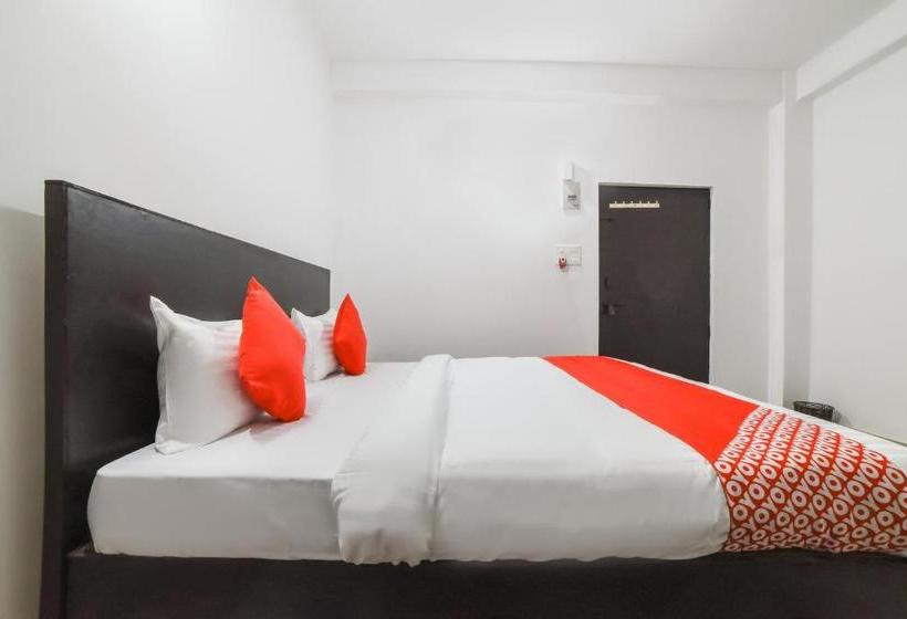 酒店 Oyo 70200 Aliza Villa 1