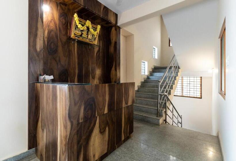 فندق O Supriya Lodge