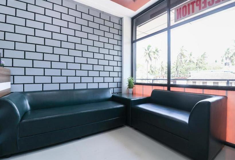 فندق Oyo 70830 Fort Land Residency