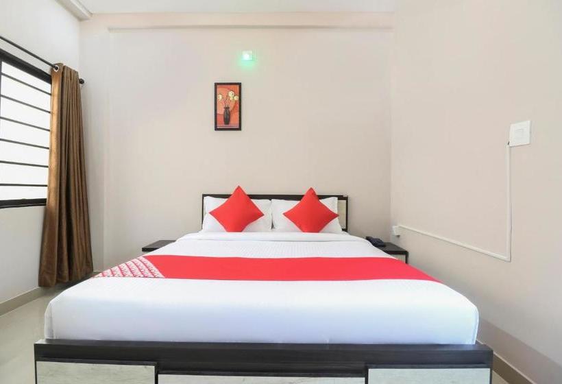 ホテル Oyo 70830 Fort Land Residency