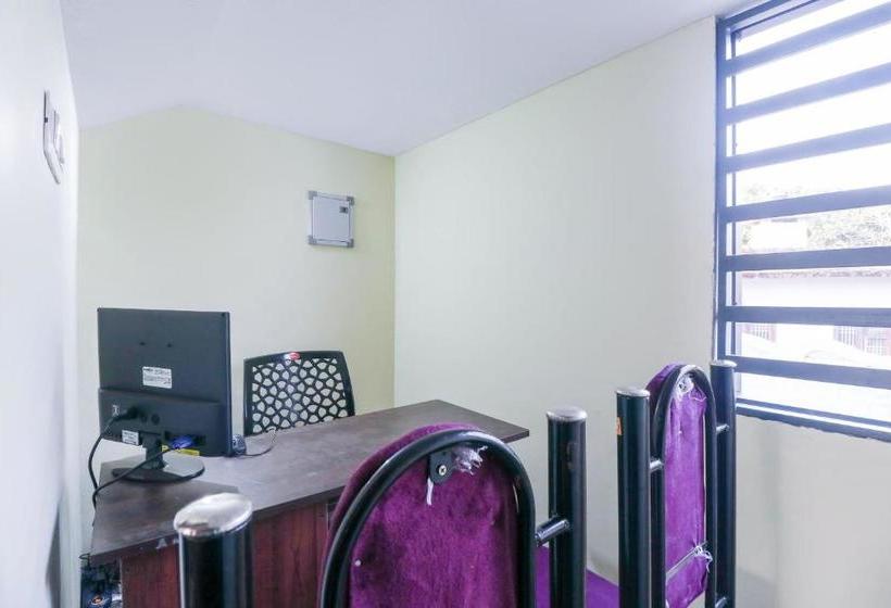 בית מלון כפרי Liberty Apartments