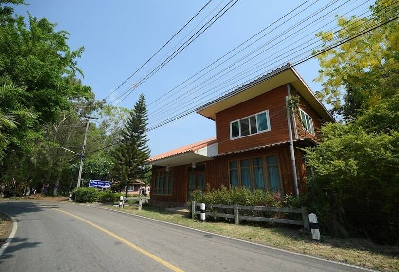 Отель Oyo 942 Khaoyai Sakthong Resort