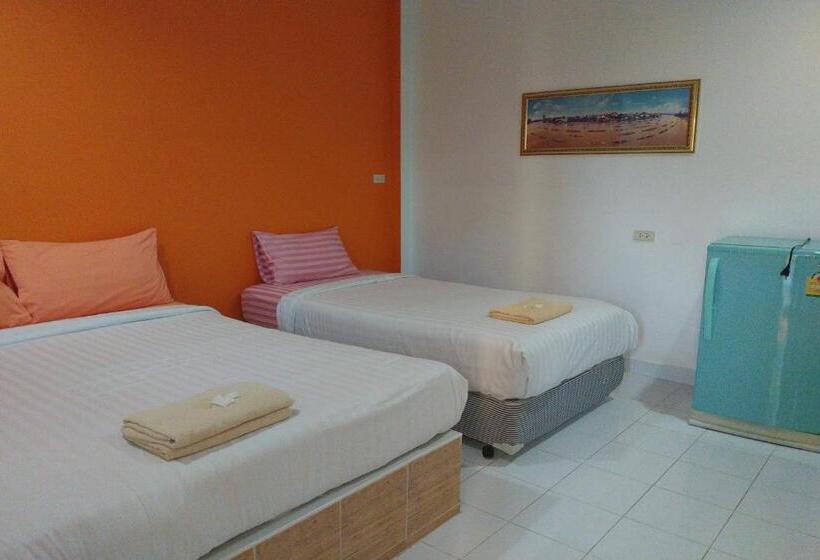 فندق Review Resort