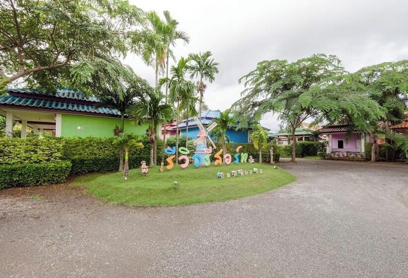 فندق Review Resort