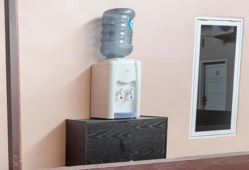 酒店 Oyo Life 3124 D Moonz Kost And Cafe