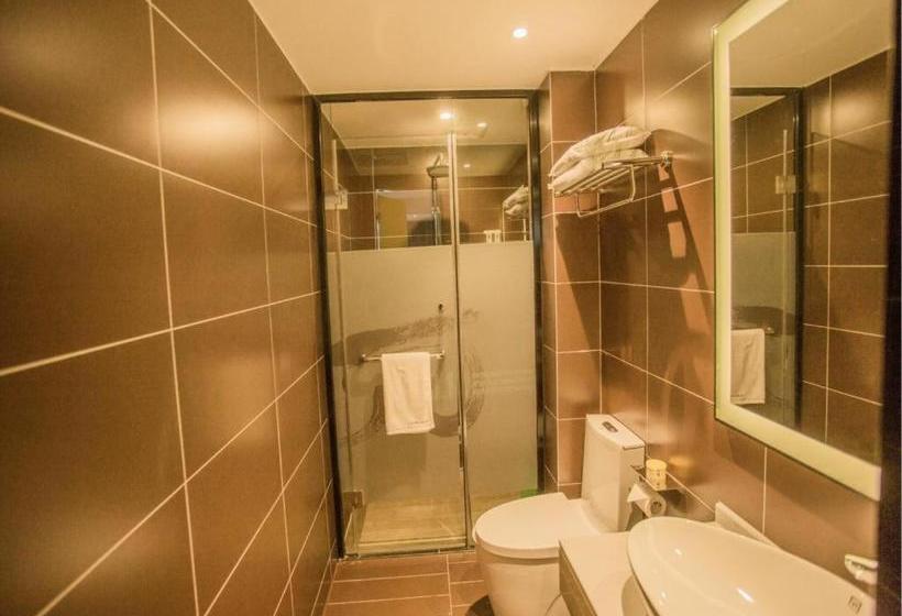 فندق Pai S·guiyang North Railway Station