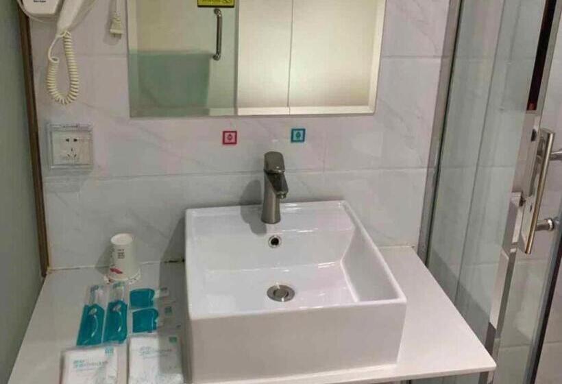 Pai Hotel·zhuhai Tangjia University Town