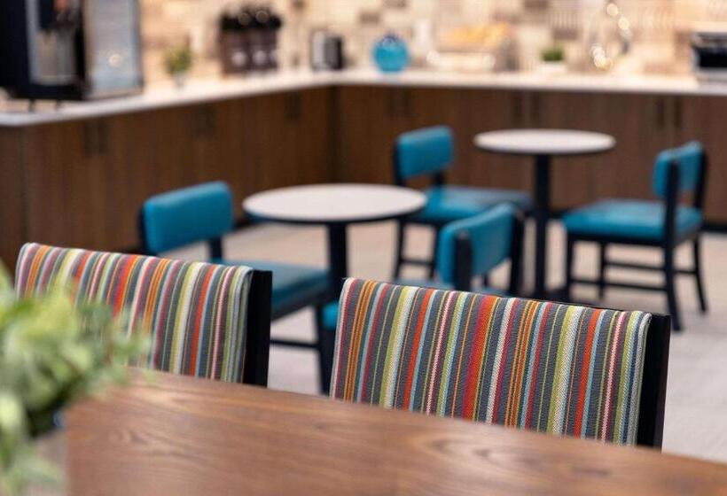 فندق Park Inn By Radisson Florence, Sc