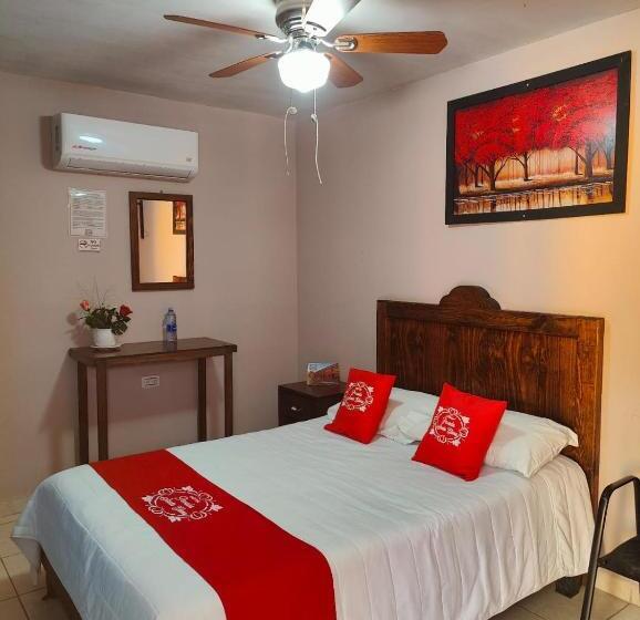 فندق Posada Santa Elena