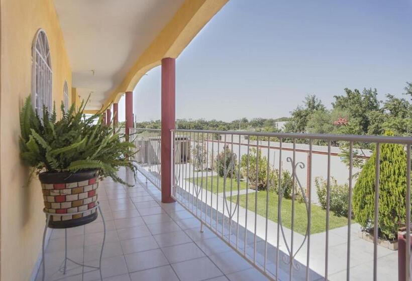 فندق Posada Santa Elena