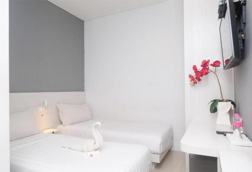 Red Orchid Hotel By Sajiwa