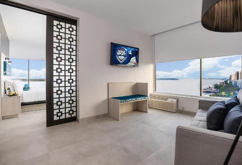 River Garden Hotel & Suites