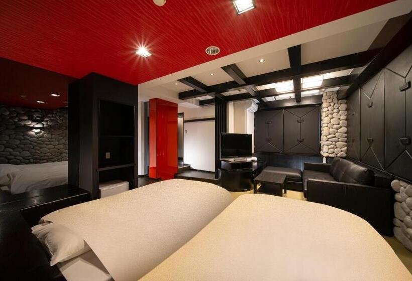 Royal Hotel Uohachi Bettei