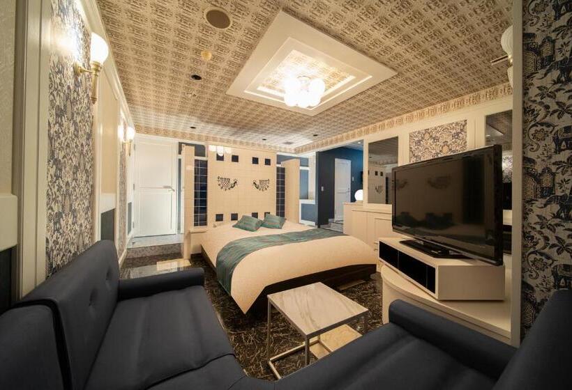 Royal Hotel Uohachi Bettei