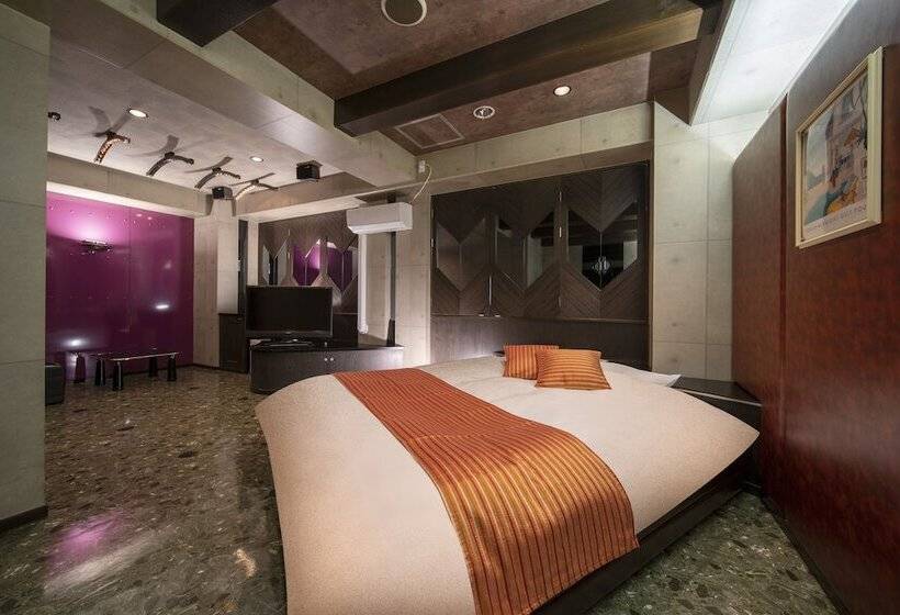 Royal Hotel Uohachi Bettei