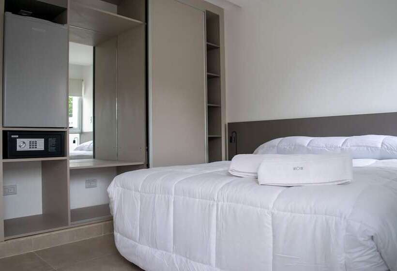 هتل Siete Lunas De San Lorenzo