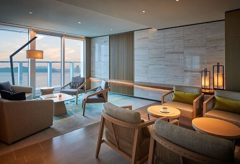 هتل Signiel Busan