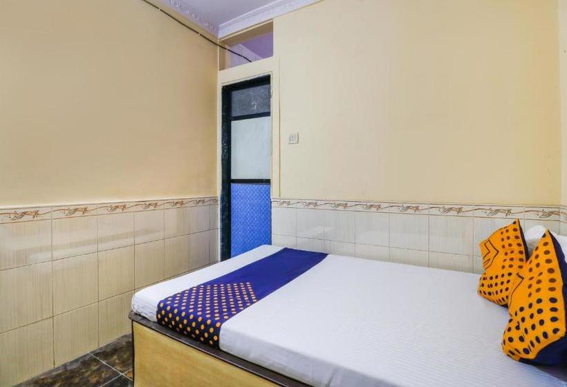 酒店 Spot On 66527 Pallavi Lodge