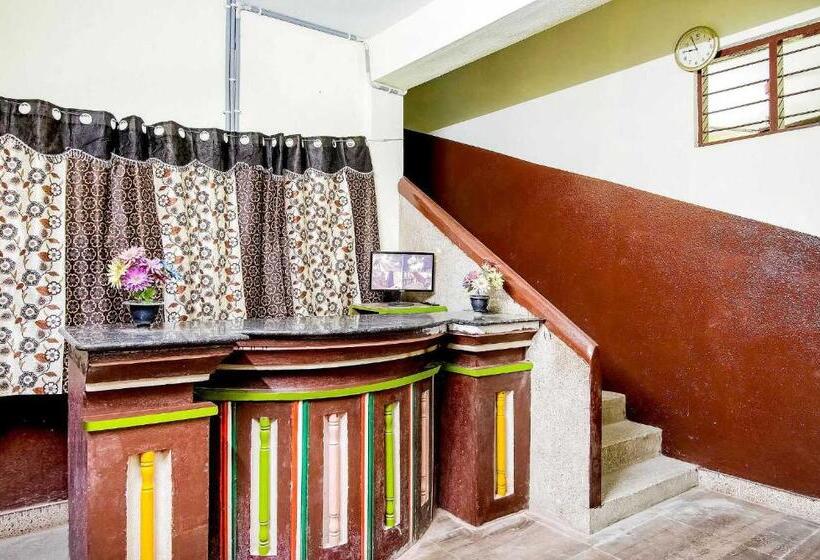 هتل Spot On 69409  Sri New Sai Chandra