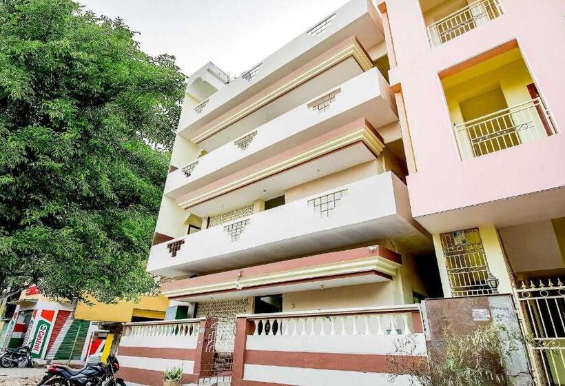 酒店 Spot On 69409  Sri New Sai Chandra