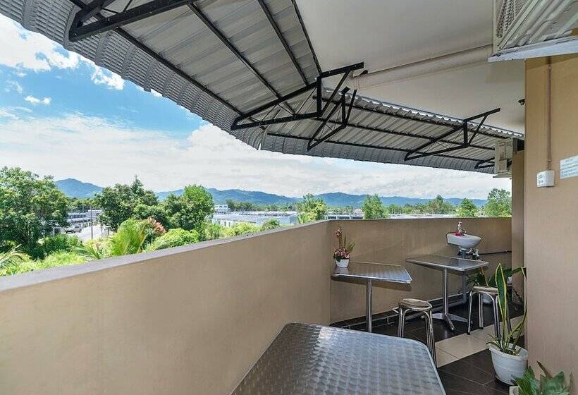 فندق Spot On 90042 One Plaza Eco