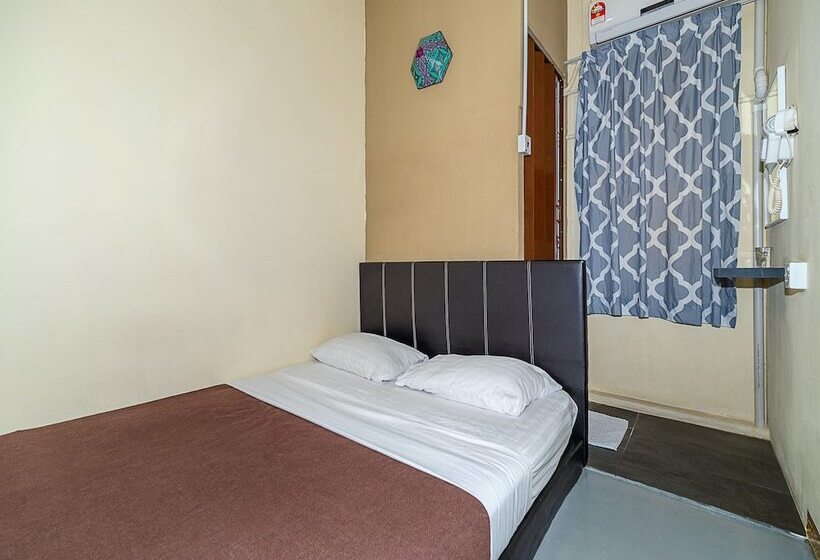 فندق Spot On 90042 One Plaza Eco