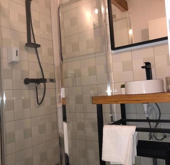 Отель The Top House