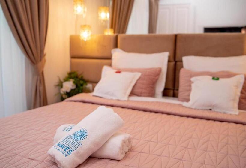 בית מלון כפרי Club Waves   Vama Veche