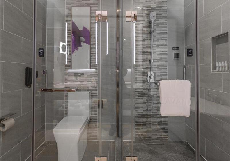 Lavande Hotel Chengdou Qingbai River Phoenix Lake