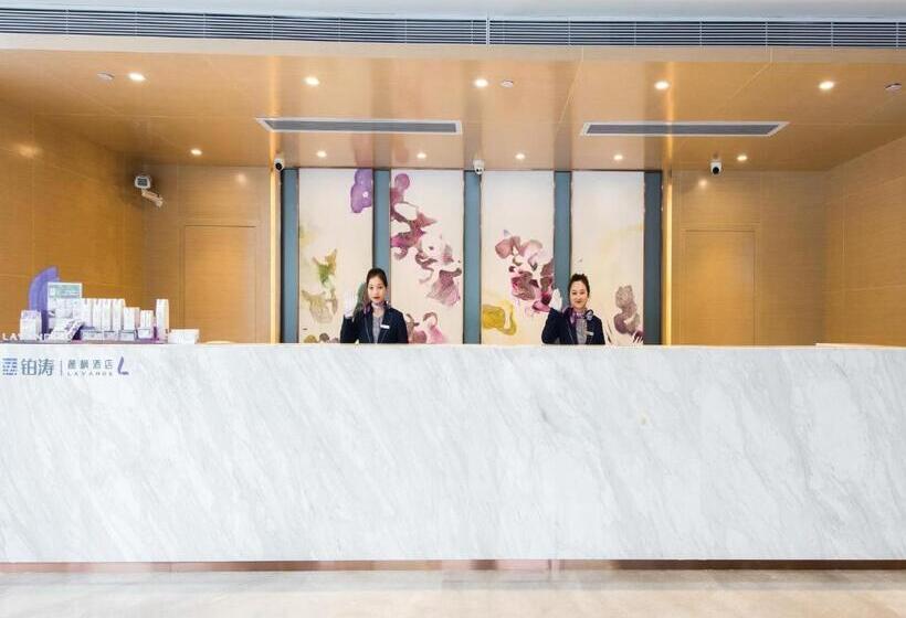 Lavande Hotels·foshan Zhoucun Ligang Road Xunfenggang Metro Station