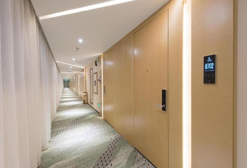 Lavande Hotels·foshan Zhoucun Ligang Road Xunfenggang Metro Station