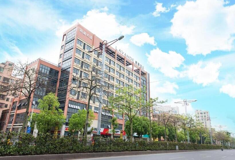 Lavande Hotels·foshan Zhoucun Ligang Road Xunfenggang Metro Station