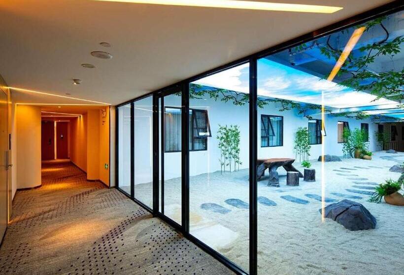 Lavande Hotels·guilin Central Square Elephant Trunk Hill Scenic Area