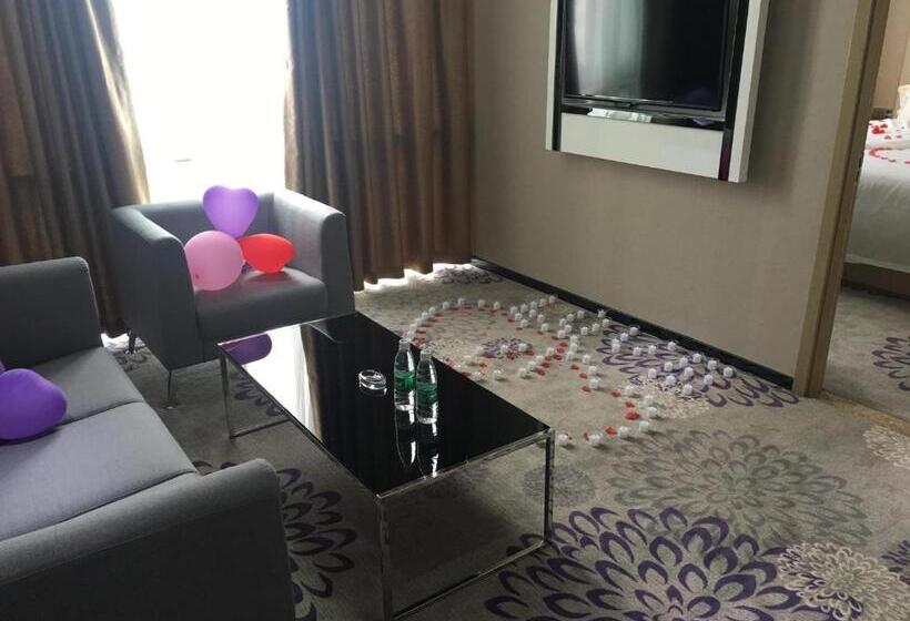 Lavande Hotels·nanjing Dachang Metro Station