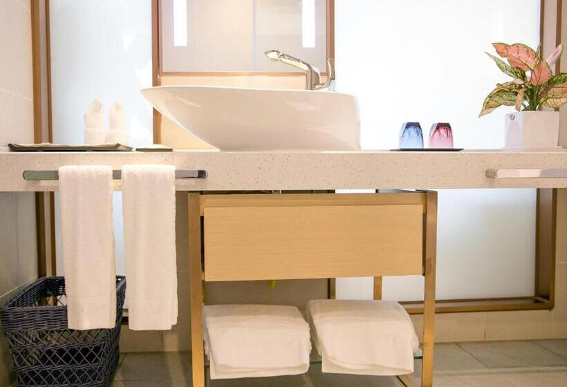 Lavande Hotels·shenzhen North Railway Station Longhua Bus Terminal