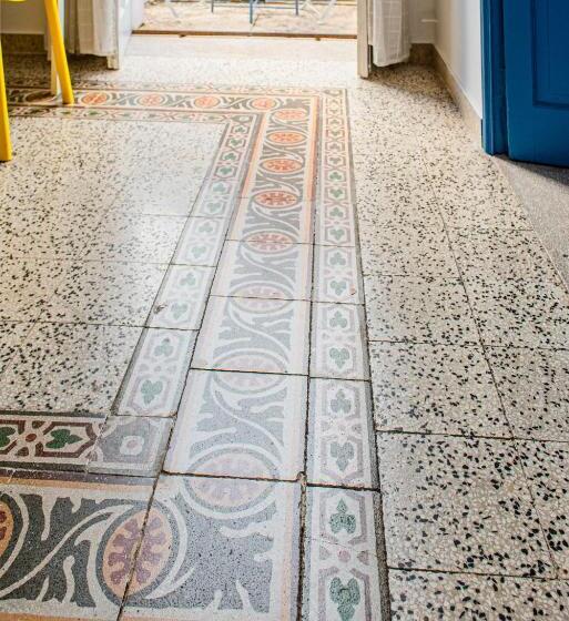 Le 4 Perle Apartments