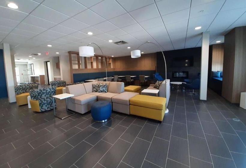 Microtel Inn & Suites By Wyndham Loveland