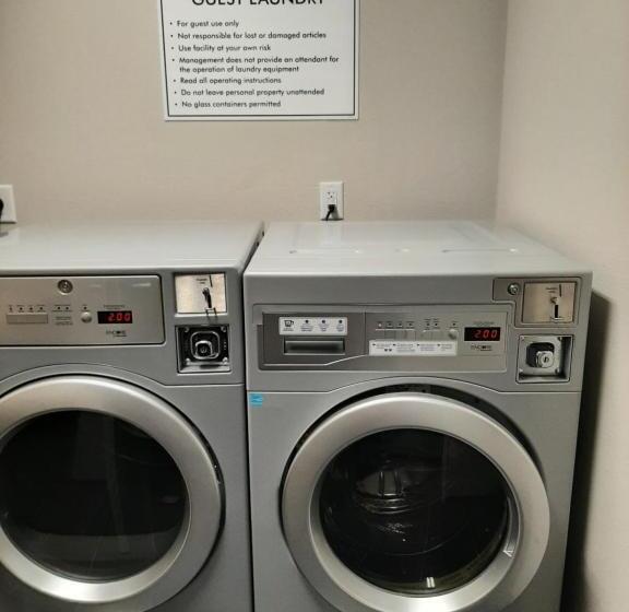 Microtel Inn & Suites By Wyndham Loveland