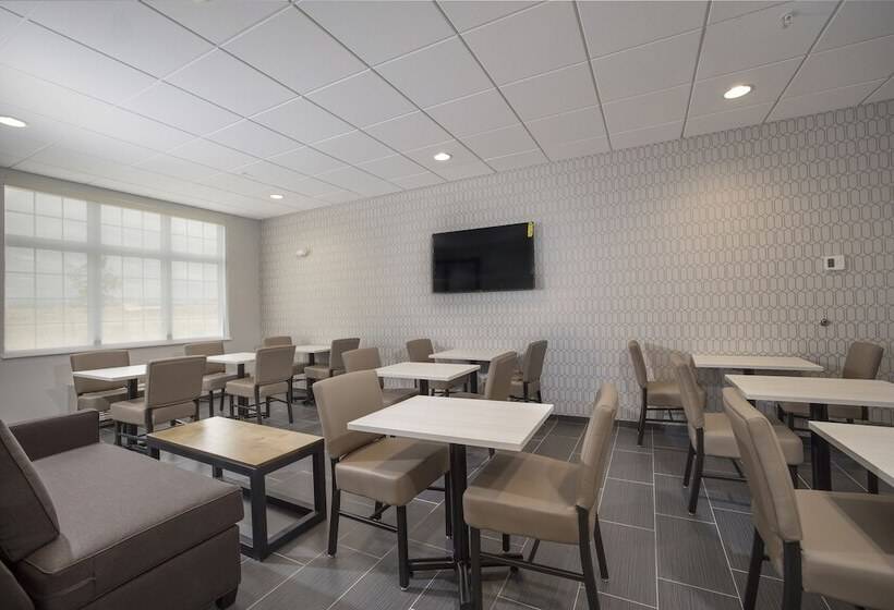 Microtel Inn & Suites By Wyndham Loveland