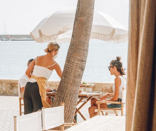 Nomad Hotel   Xábia Port