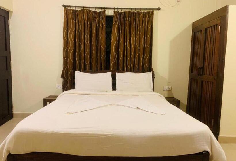 پانسیون Baga Beach Sunset