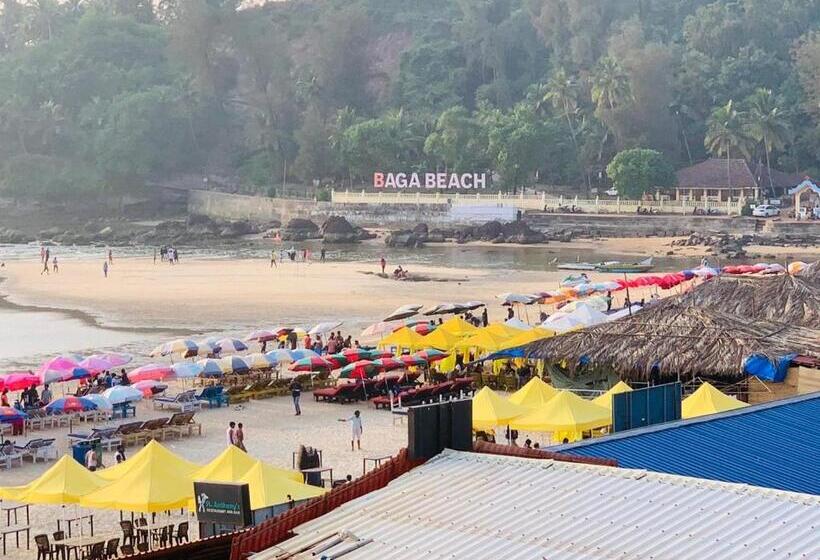 پانسیون Baga Beach Sunset